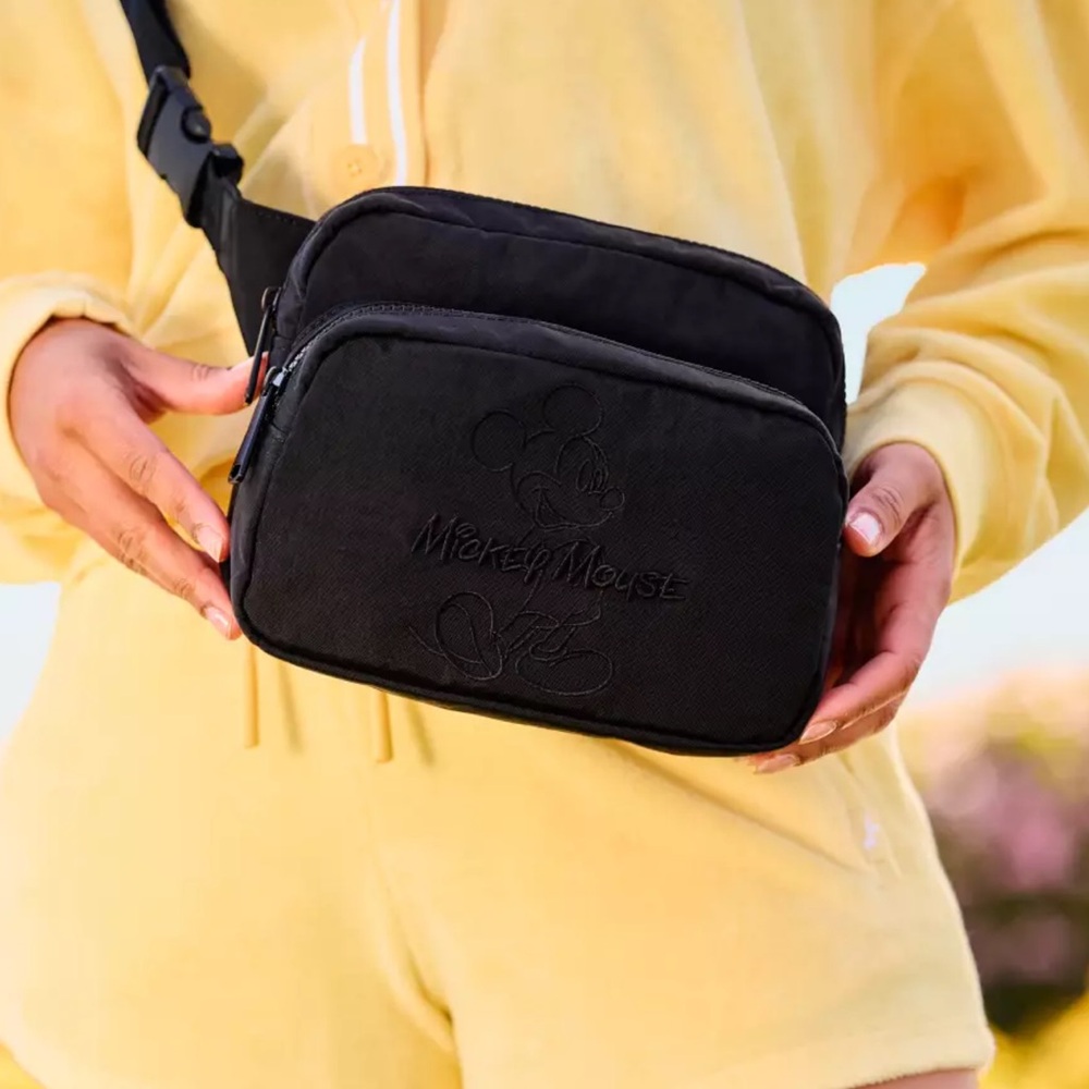 Mickey Mouse Standing Hip Pack